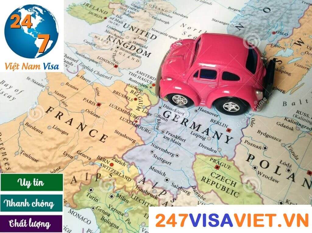 travel-europe-concept-traveling-car-49293014